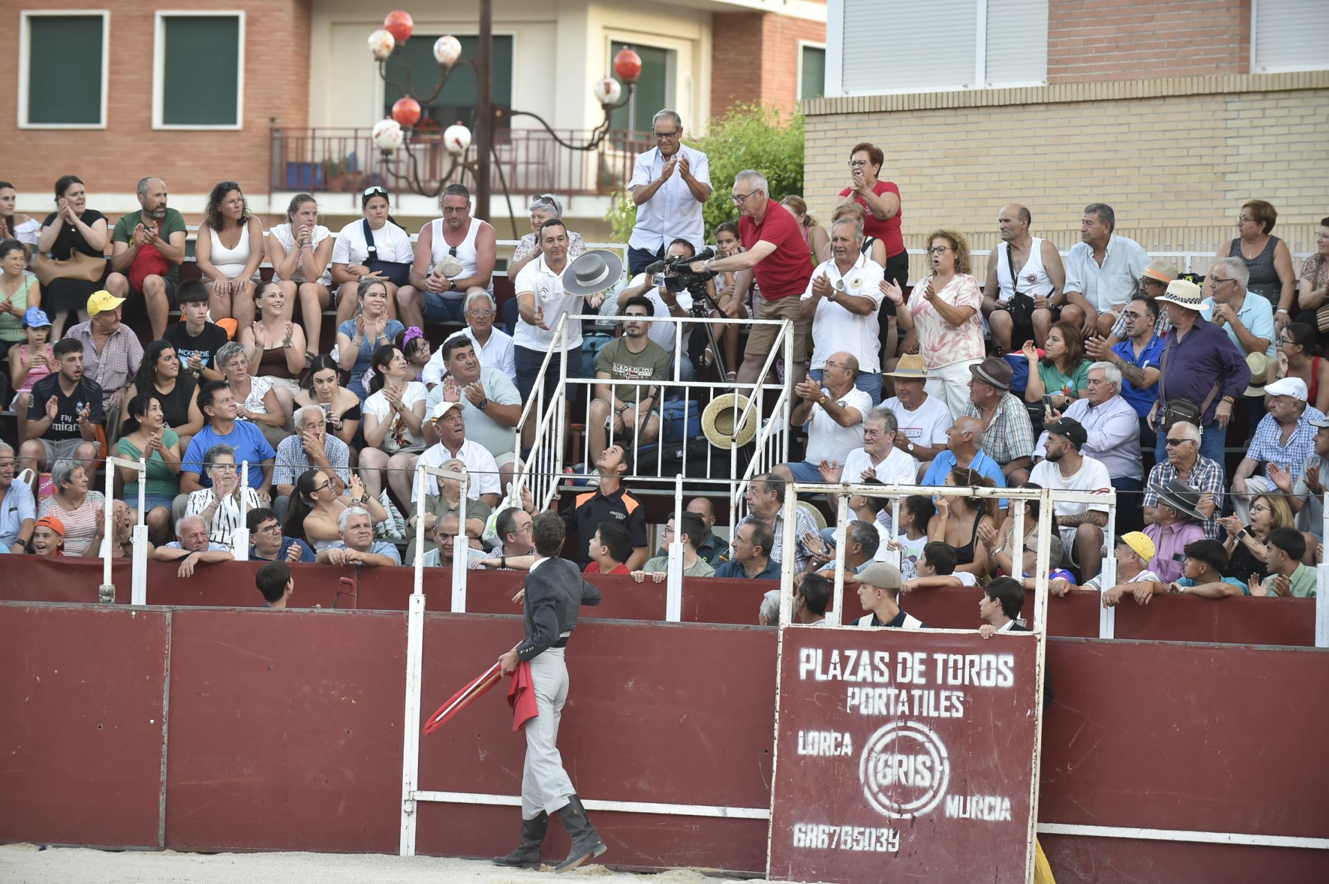 La novillada del domingo de la Feria de Blanca, en imágenes