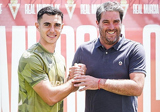 Antonio David, con Goiria, en su presentación como grana.