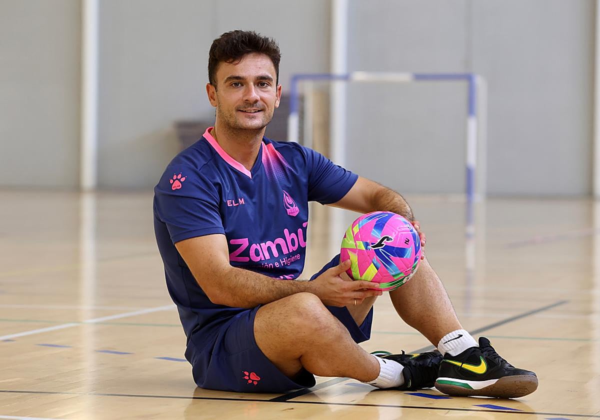 Cesar Ruiz, esta semana,tras un entrenamiento con el filial del Zambú Pinatar, su nuevo club.