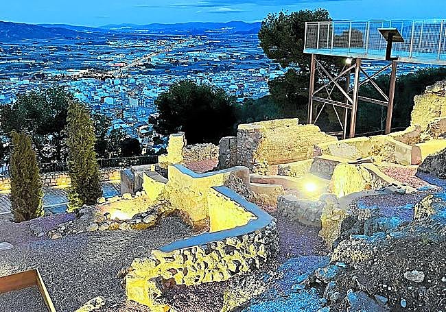 Musealización del yacimiento Yakka (Yecla).Fulgencio Angosto Sánchez y Miguel Ibáñez Sanchís. 2024