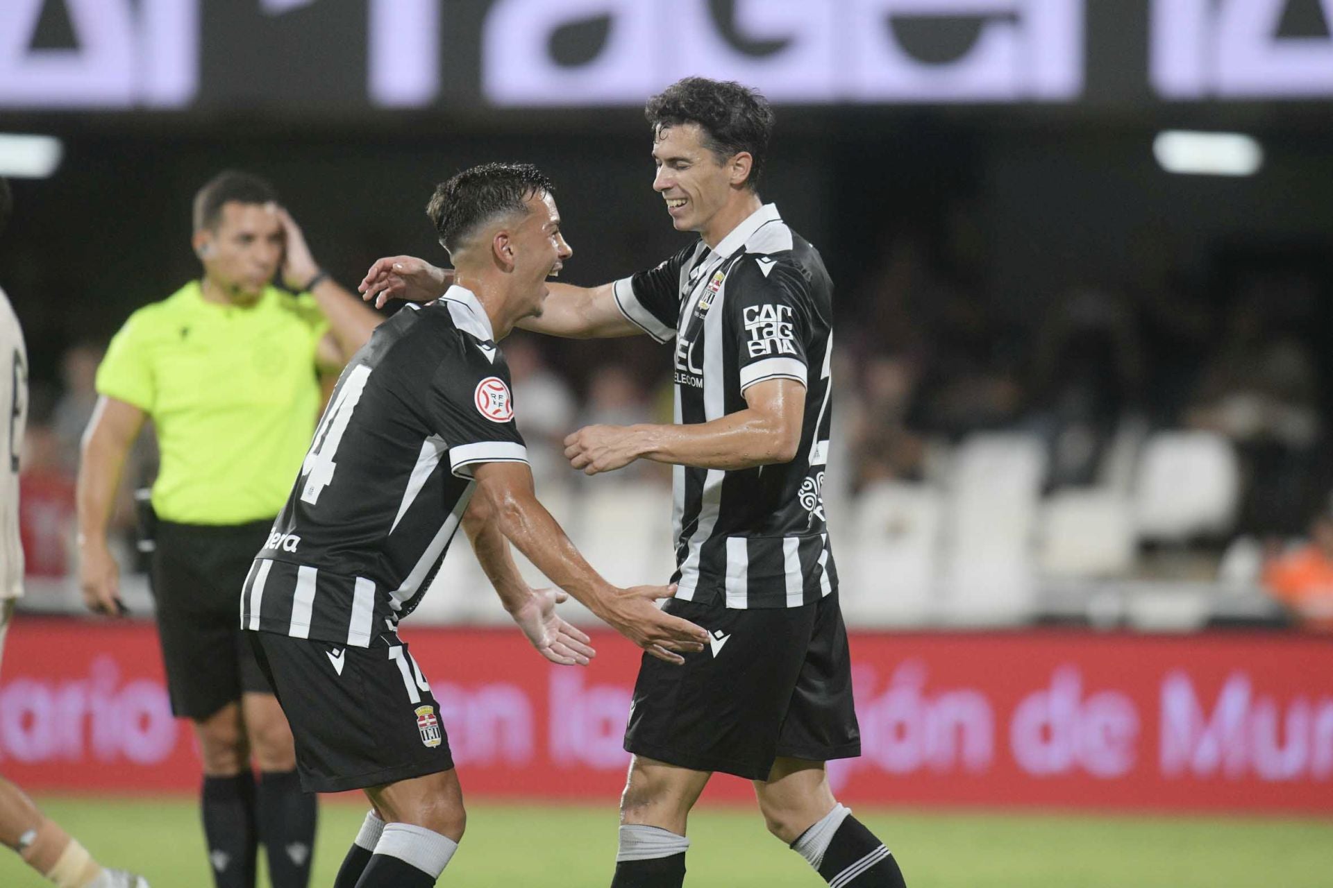 El FC Cartagena-Eldense, en imágenes