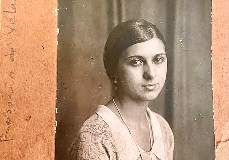 Rosario de Velasco (Madrid, 1904-Barcelona, 1991). El Museo del Realismo Español Contemporáneo (MUREC) exhibe 109 obras entre lienzos, ilustraciones y dibujos —muchos de ellos conservados en colecciones privadas y familiares durante casi un siglo— que permiten redescubrir a una figura clave del realismo español.