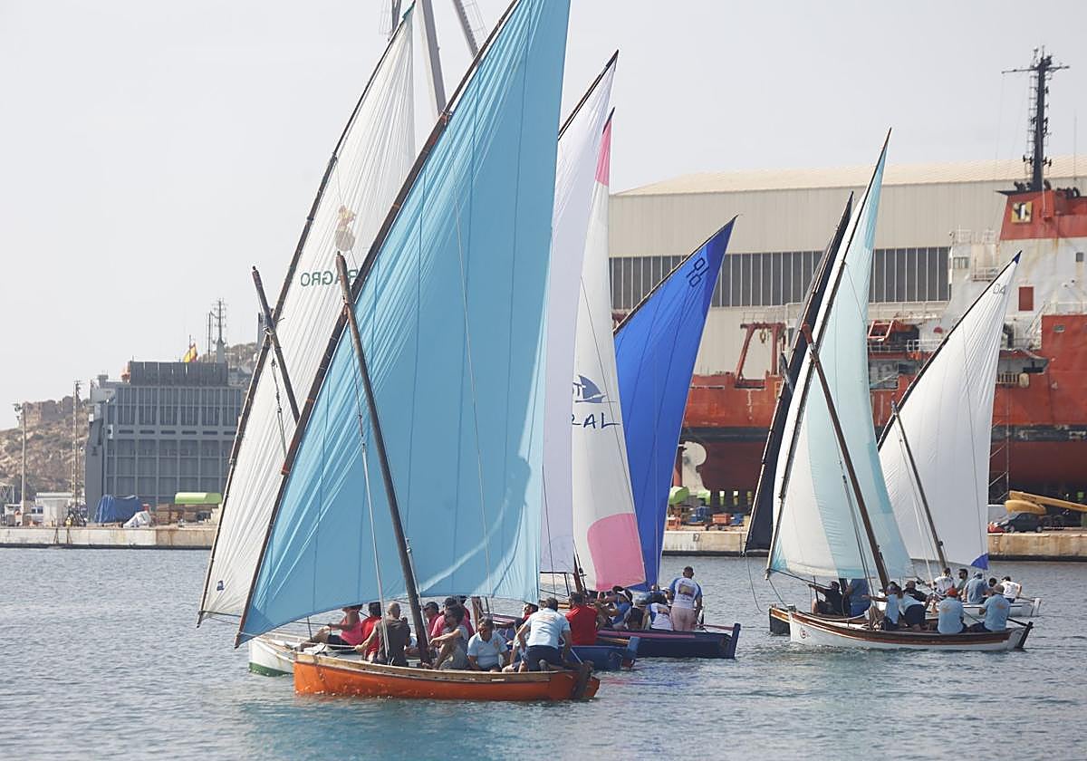 Velas latinas y visitas a los barcos de la Ocean Race