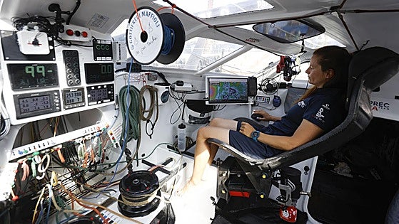 En el corazón de los Imoca 60: así es el interior de los barcos de la Ocean Race Europe