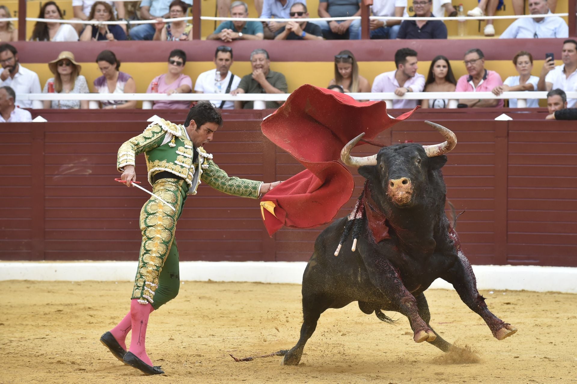 La corrida de Castella, Perera y Jiménez en Cieza, en imágenes