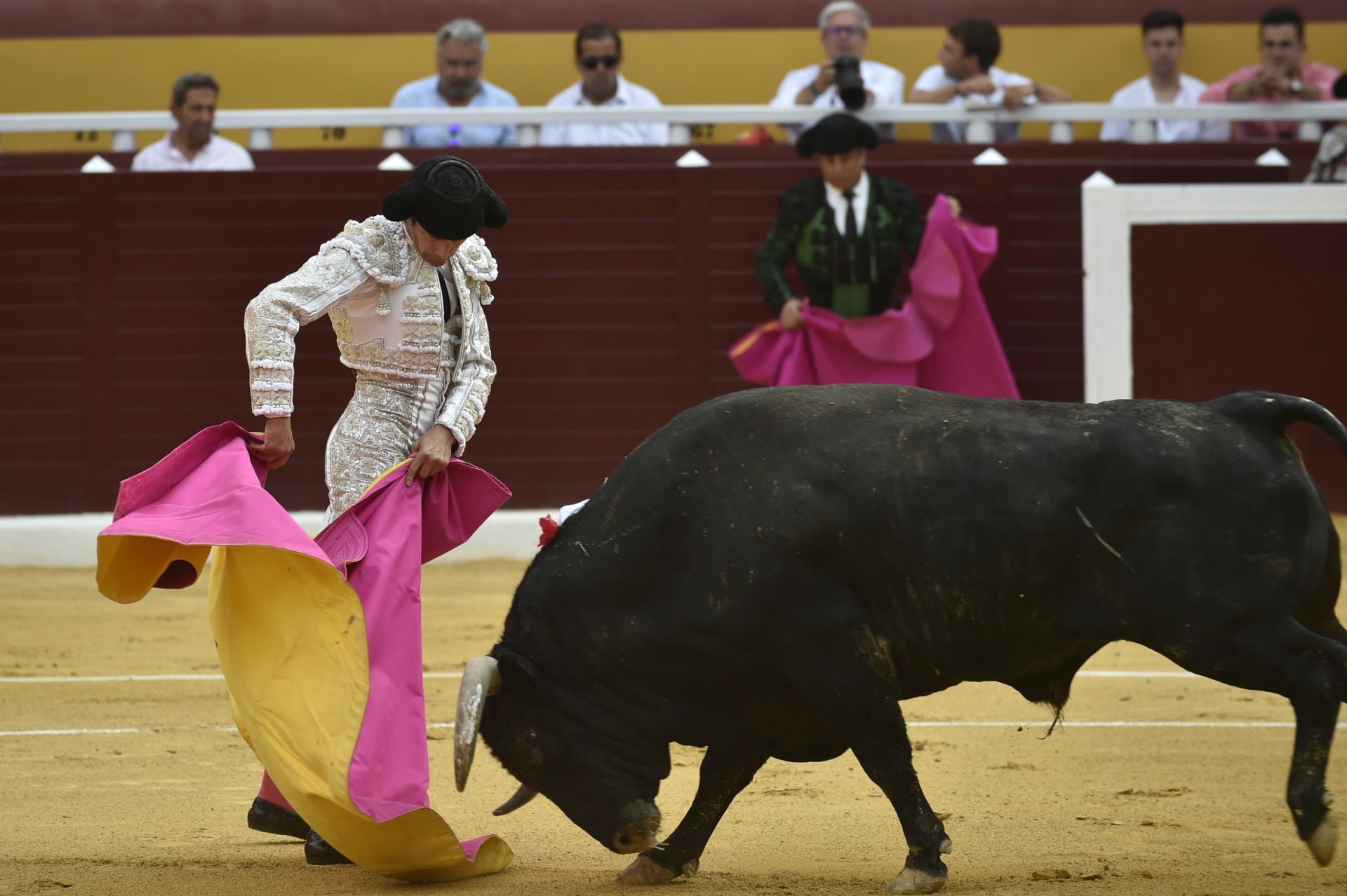 La corrida de Castella, Perera y Jiménez en Cieza, en imágenes