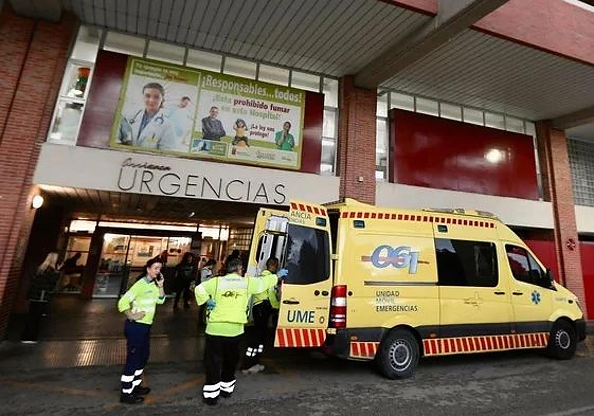 Herido grave un motorista frente al Club Náutico de Águilas