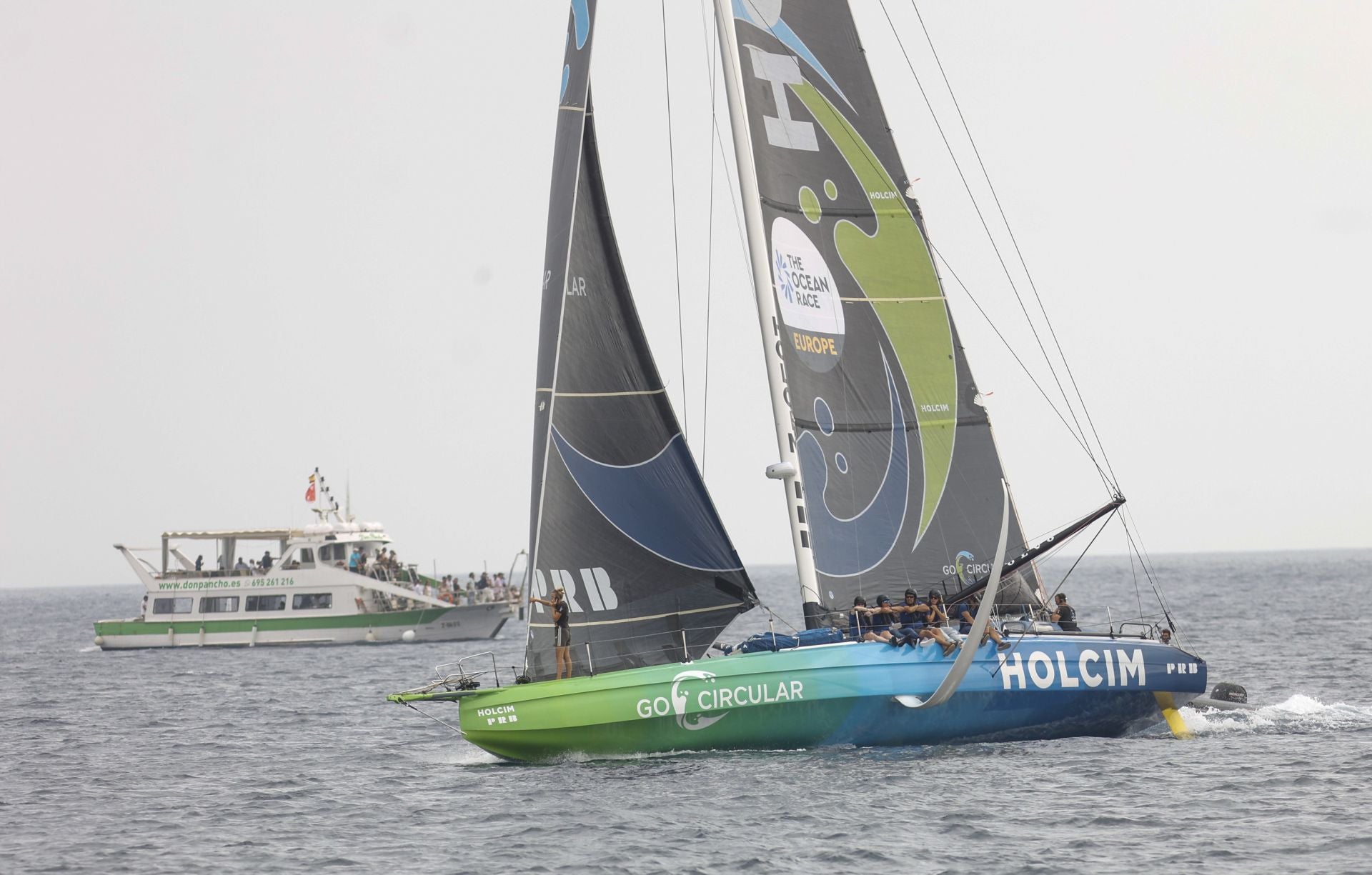 En imágenes, exhibición de una milla náutica de la Ocean Race en Cartagena