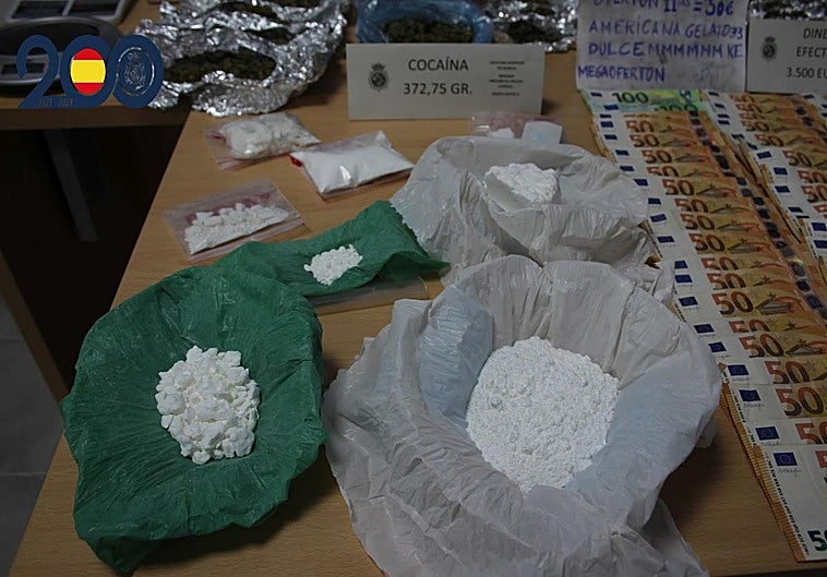 El material confiscado por la Policía Nacional.