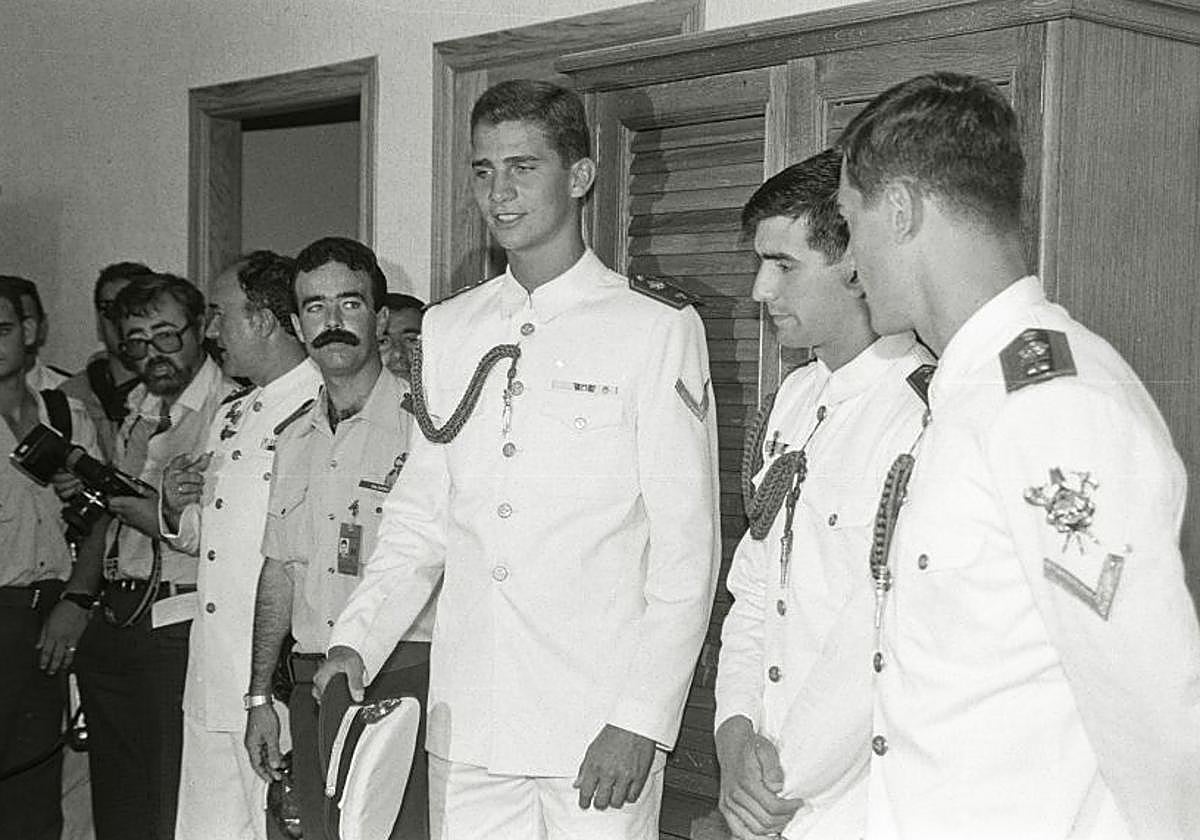 El príncipe Felipe, el día de su incorporación como cadete de la Academia del Aire.