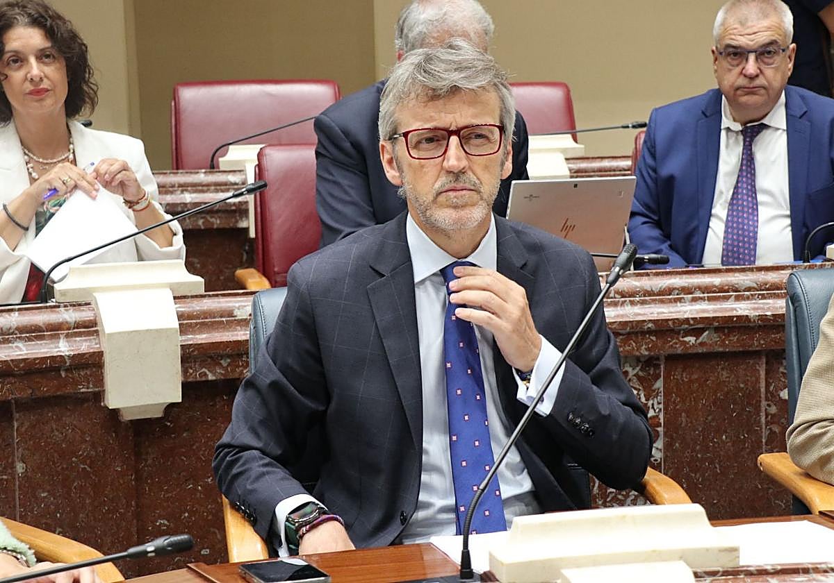 Luis Alberto Marín.