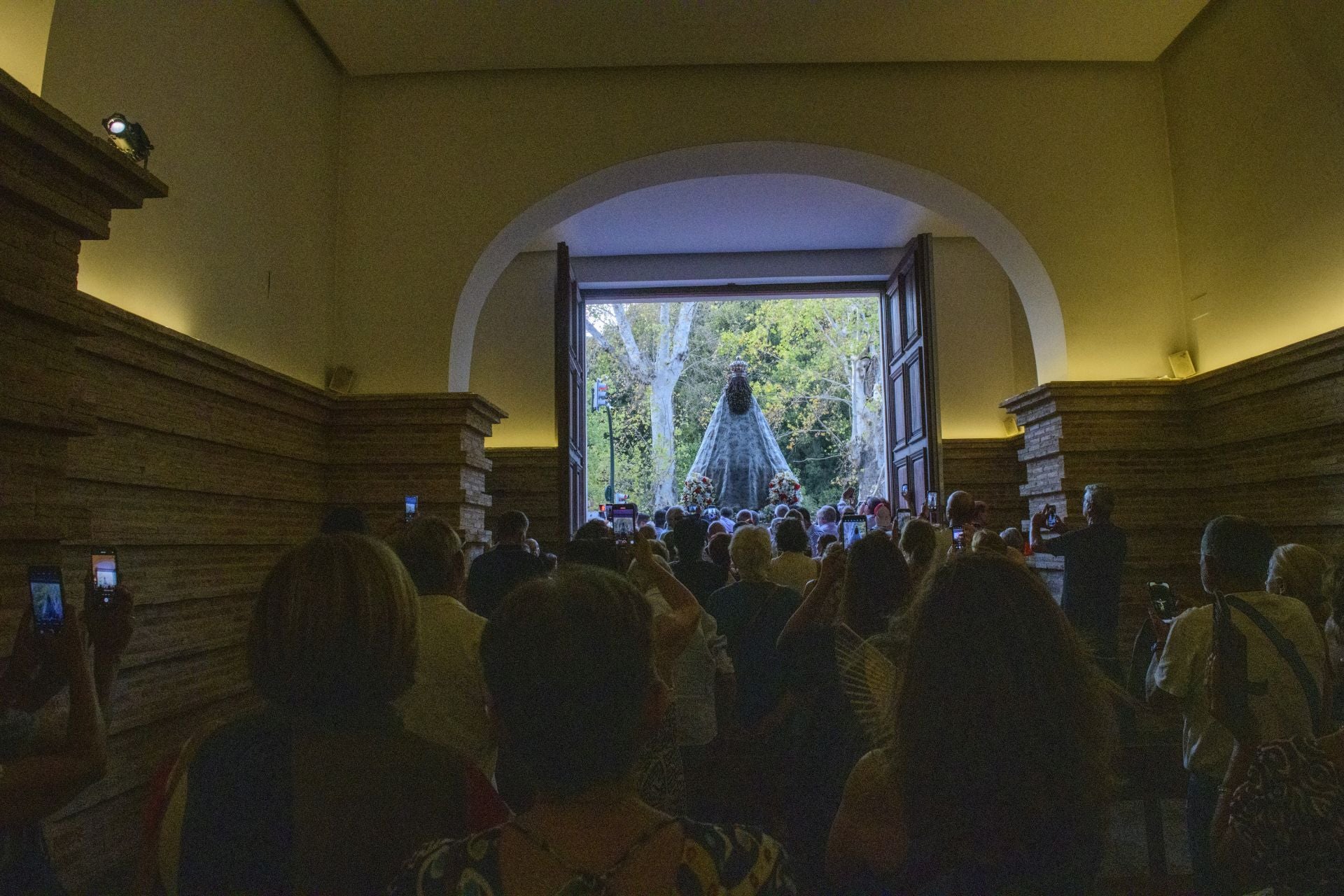 Las imágenes del recibimiento en Murcia a la Virgen de la Fuensanta