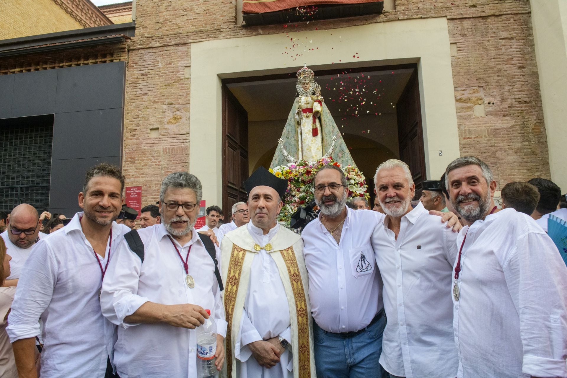 Las imágenes del recibimiento en Murcia a la Virgen de la Fuensanta