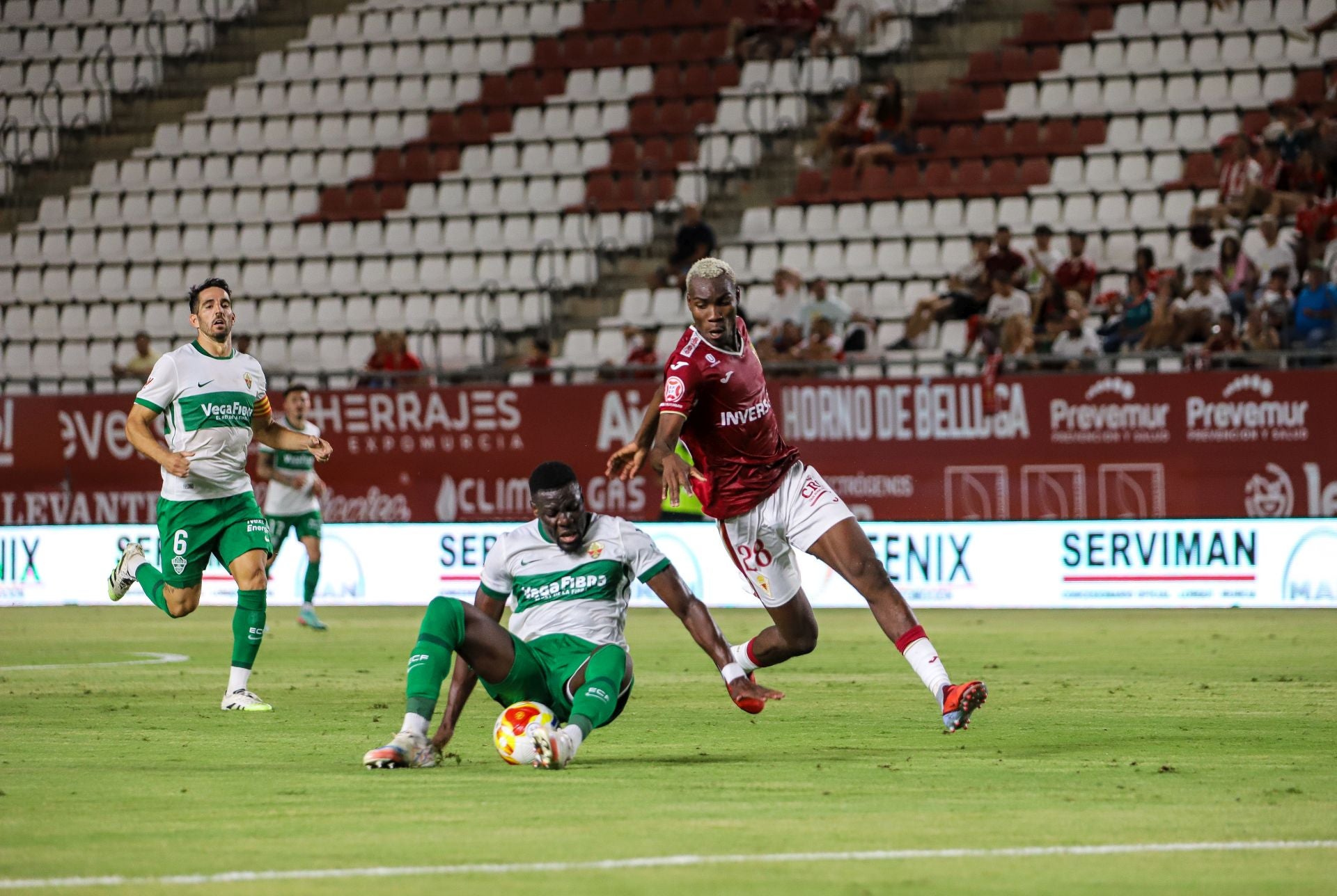 Las imágenes del Real Murcia-Elche (3-1)