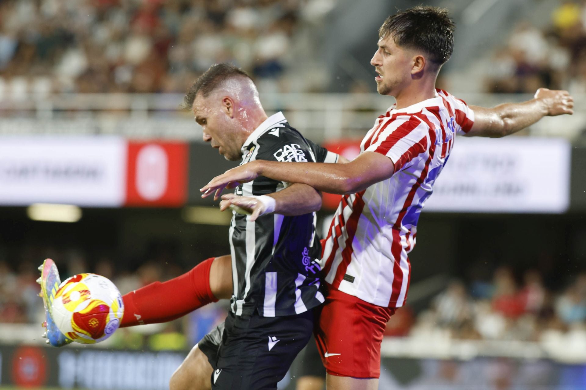 La victoria del Cartagena frente al Atlético Madrileño, en imágenes