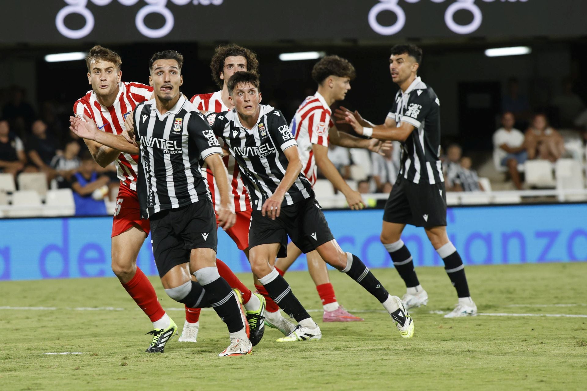La victoria del Cartagena frente al Atlético Madrileño, en imágenes