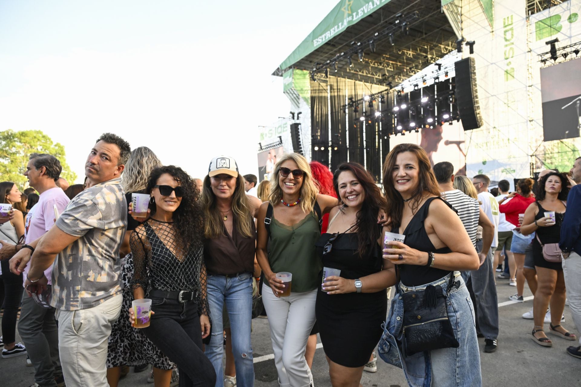 El ambiente en el B-Side de Molina de Segura, en imágenes