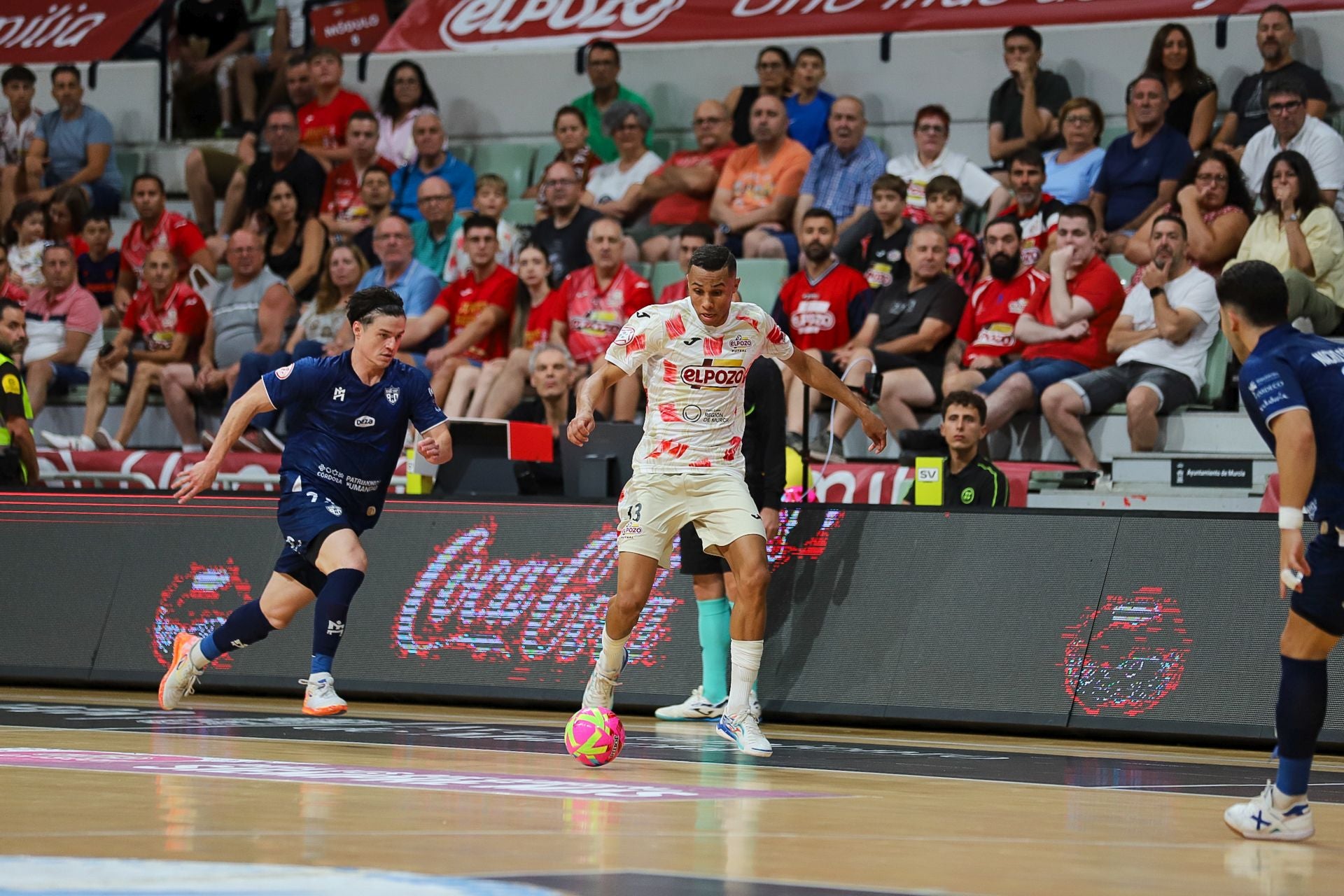 La derrota de ElPozo contra Córdoba en su debut en liga, en imágenes