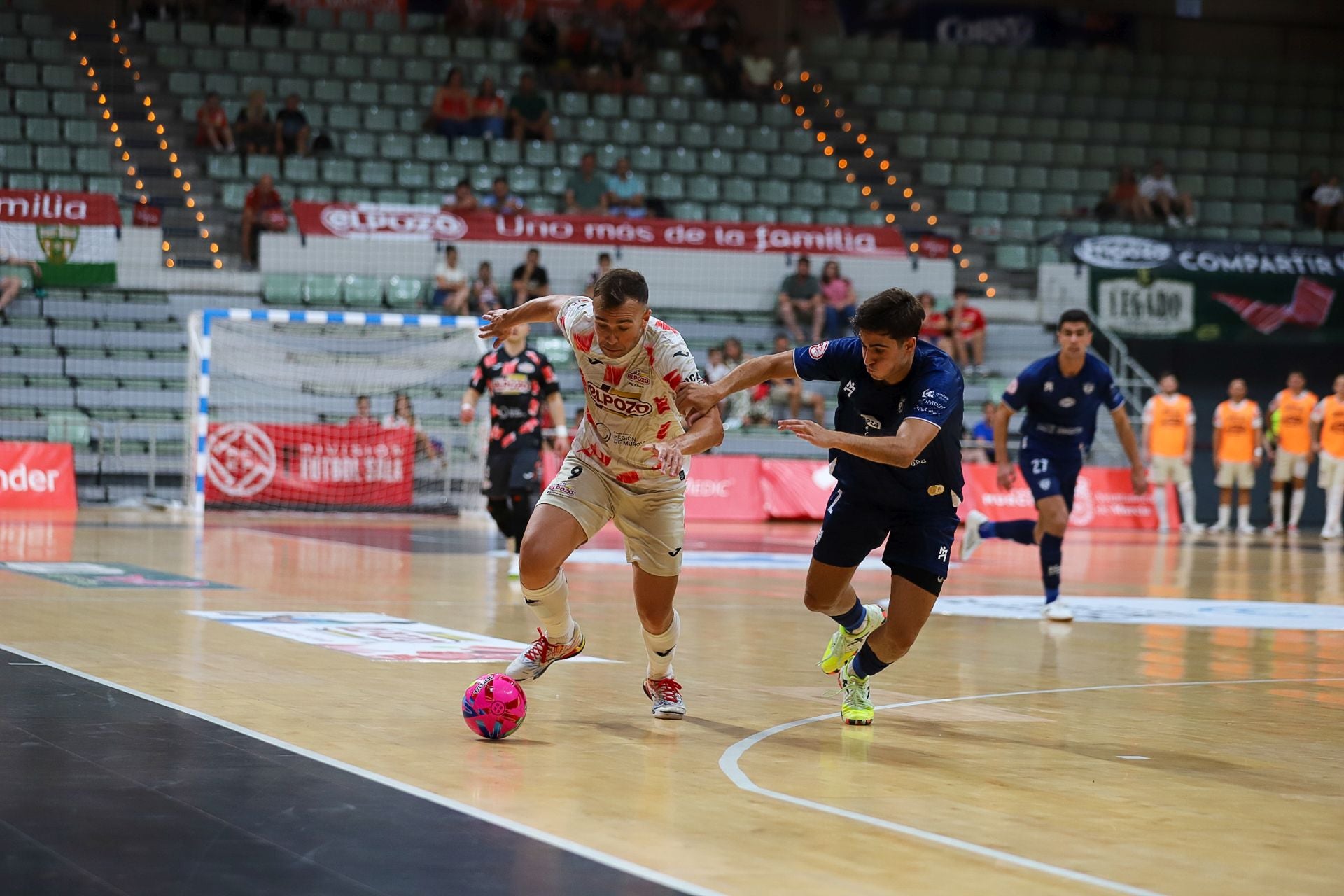 La derrota de ElPozo contra Córdoba en su debut en liga, en imágenes