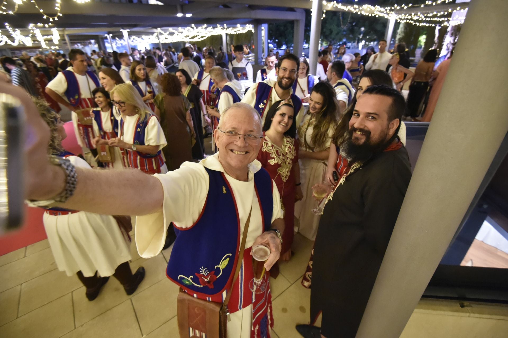 La cena medieval de las Fiestas de Moros y Cristianos de Murcia, en imágenes