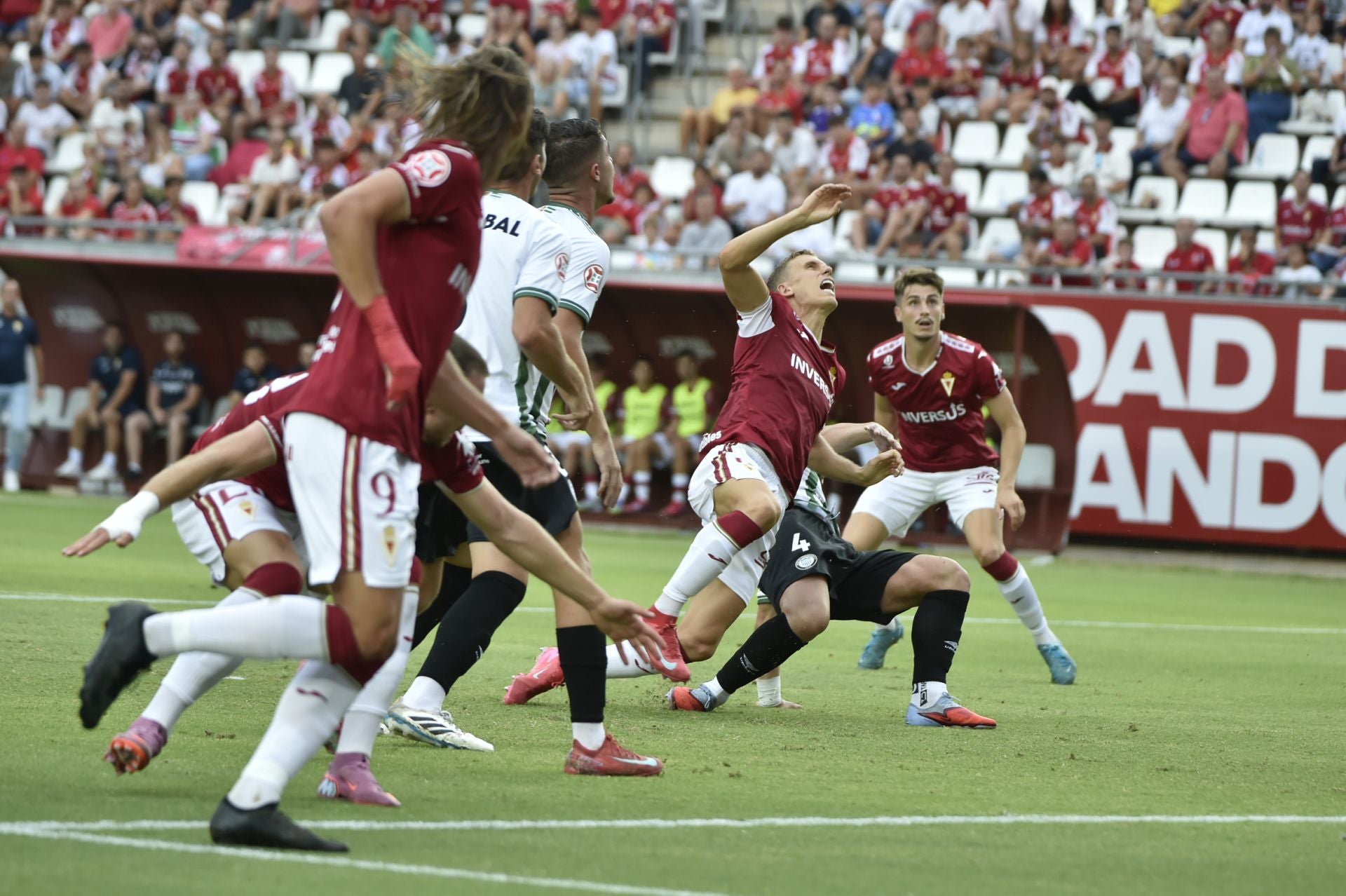 Las imágenes del Real Murcia-Torremolinos (1-0)