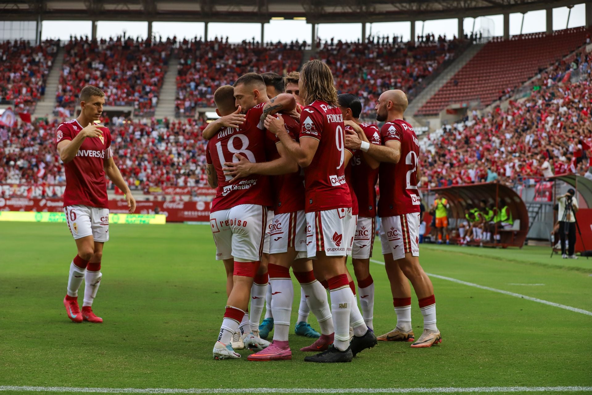 Las imágenes del Real Murcia-Torremolinos (1-0)