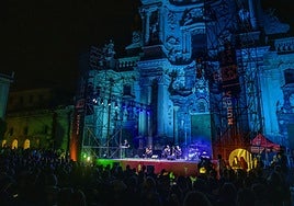 Las imágenes del pregón de Viva Suecia en Murcia