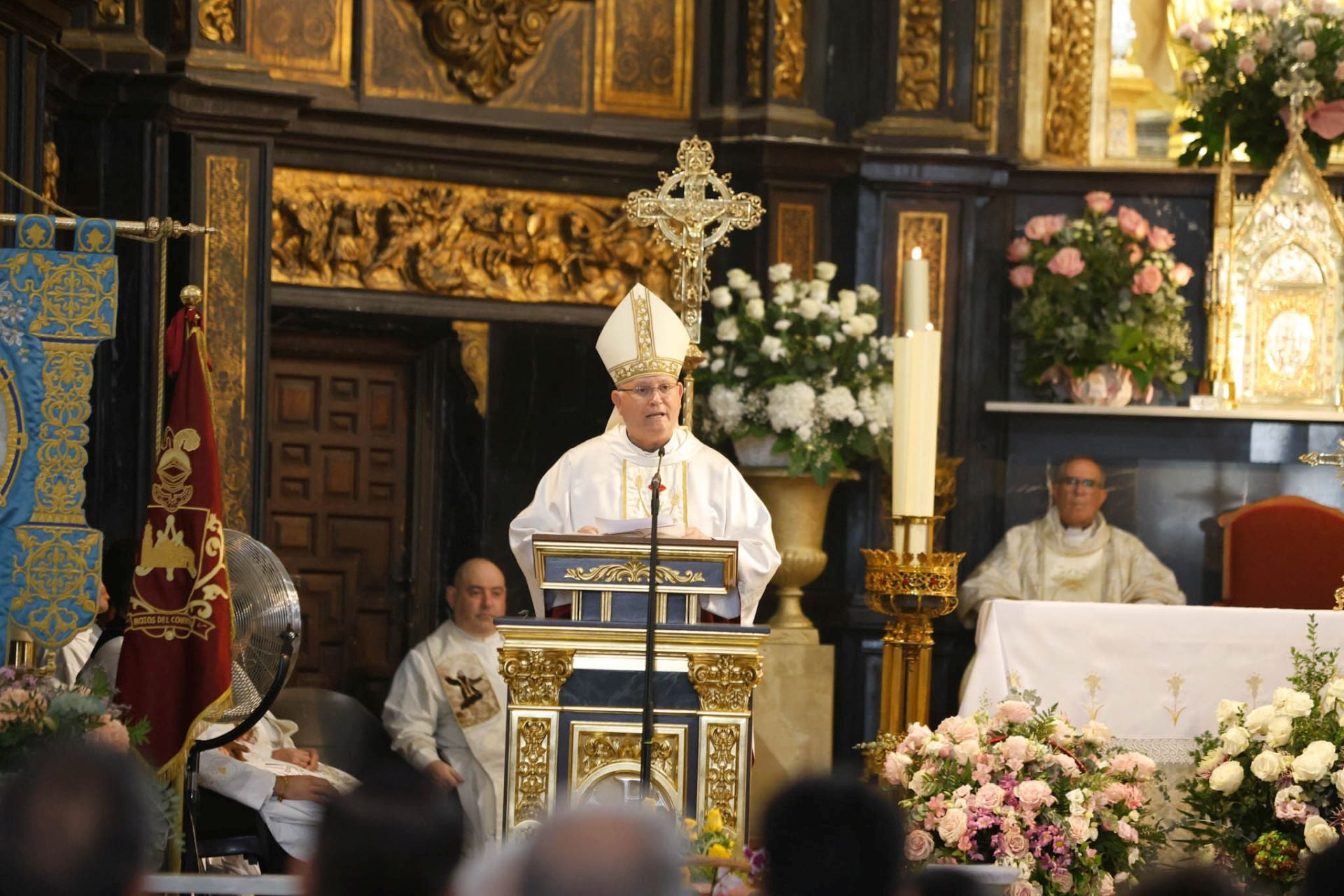 La misa mayor de la Patrona de Lorca, en imágenes