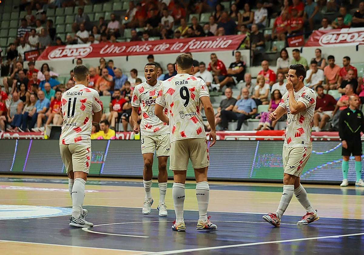 Imagen de archivo de jugadores del ElPozo durante un partido.