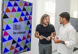 Jesús de la Peña y Diego Avilés durante la presentación de la programación de la Cárcel Vieja.
