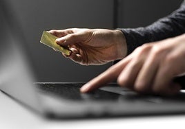 Condenan a un banco a devolver más de 24.000 euros a un cliente por una estafa