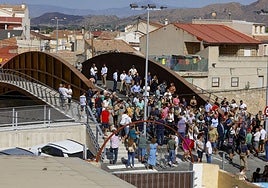 Apertura del puente que une El Raal y Beniel.
