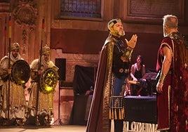 Simbólica entrega de llaves en Murcia, en imágenes