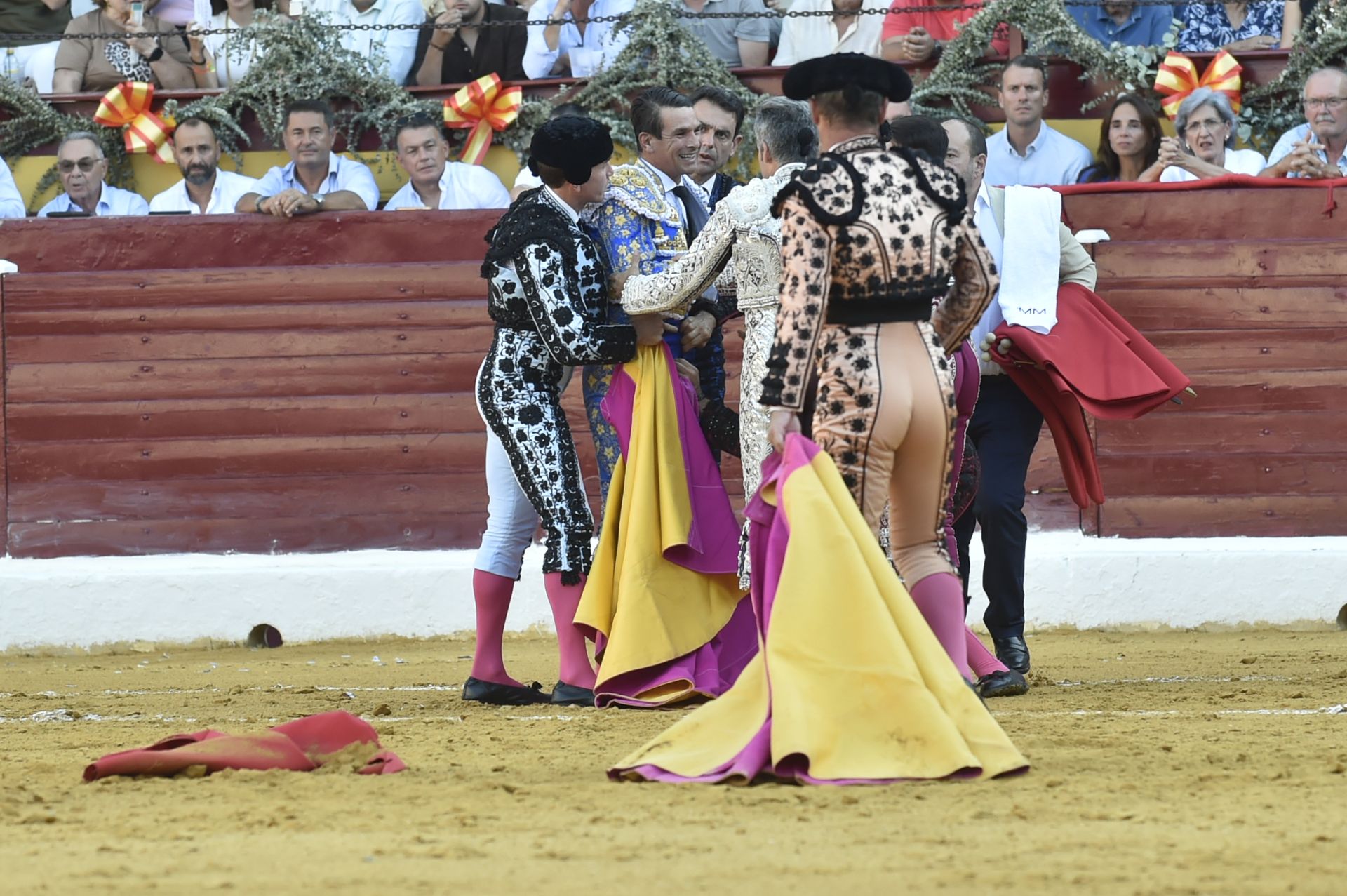 La primera corrida de la Feria Taurina de Murcia, en imágenes