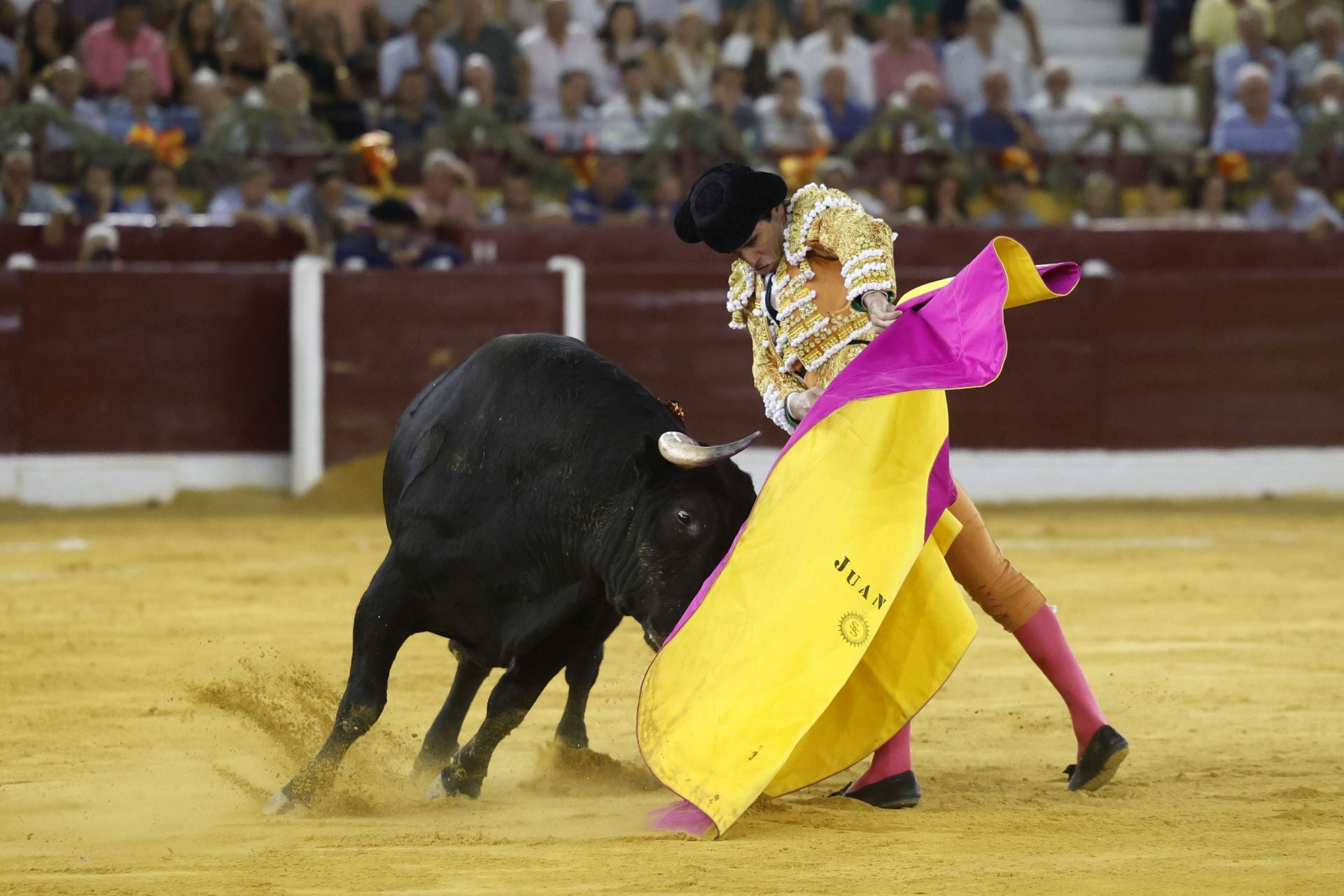 La primera corrida de la Feria Taurina de Murcia, en imágenes