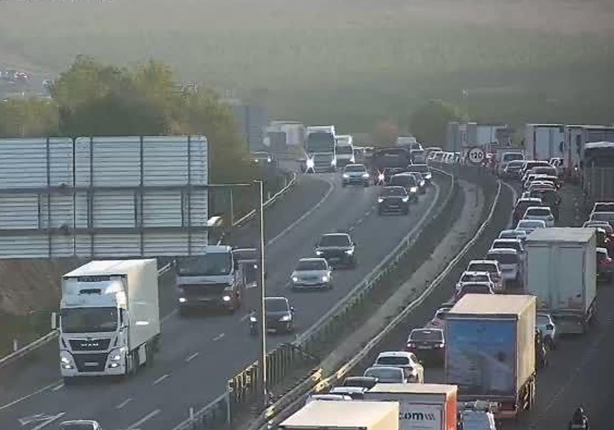 Importantes retenciones en sentido Alicante en la A-7.