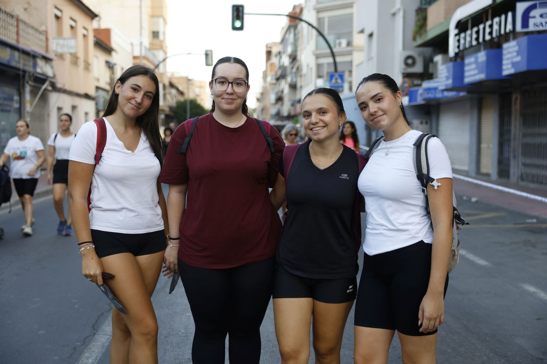 Búscate entre los romeros que acompañaron a la Fuensanta en Murcia