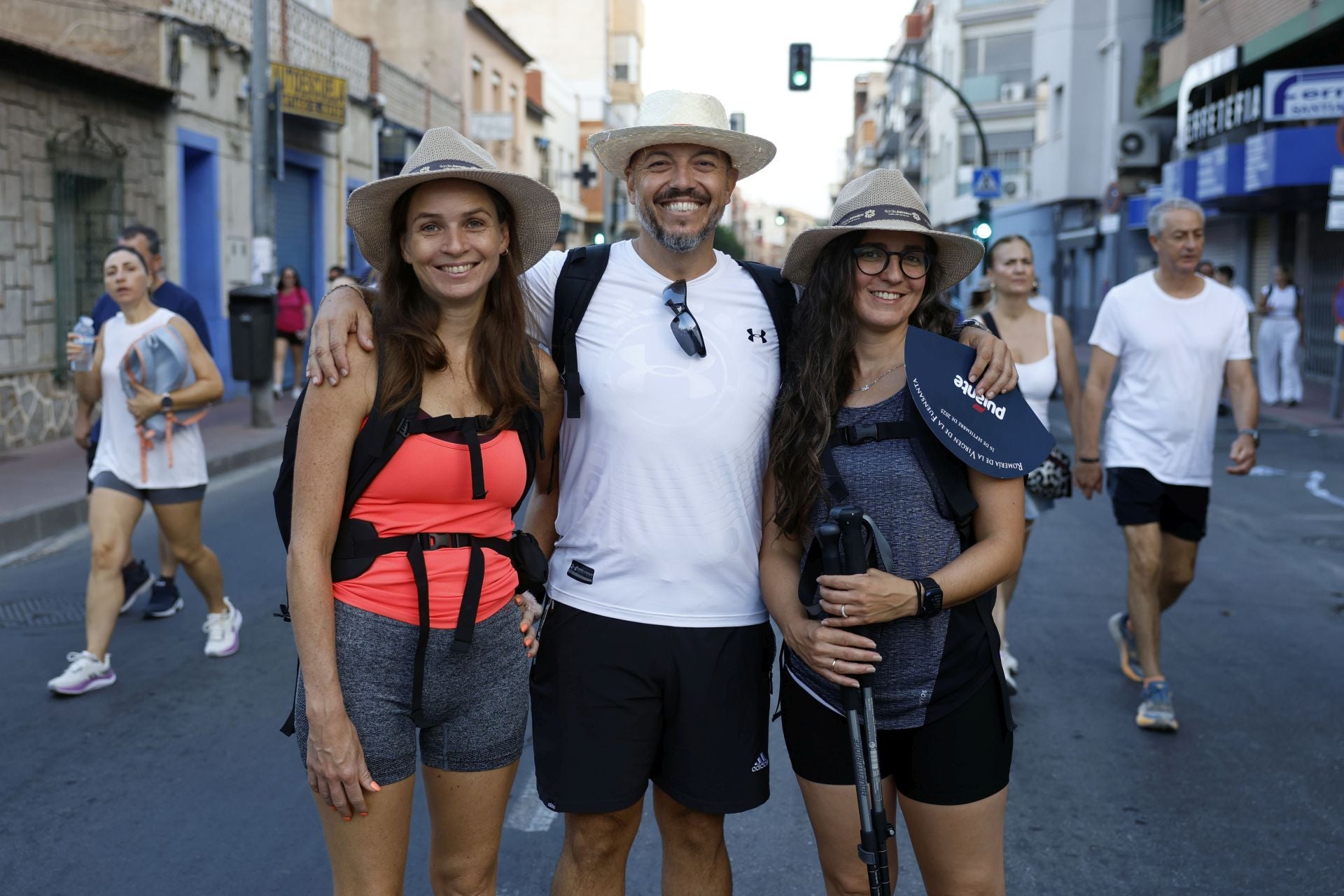 Búscate entre los romeros que acompañaron a la Fuensanta en Murcia