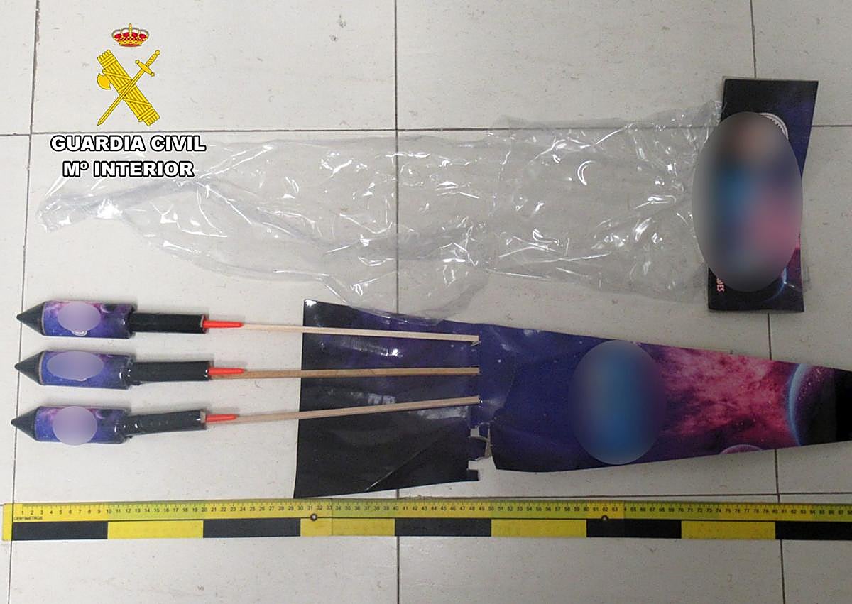 Imagen secundaria 1 - Dos investigadas por un incendio en la Batería de Castillitos tras usar fuegos artificiales sin autorización