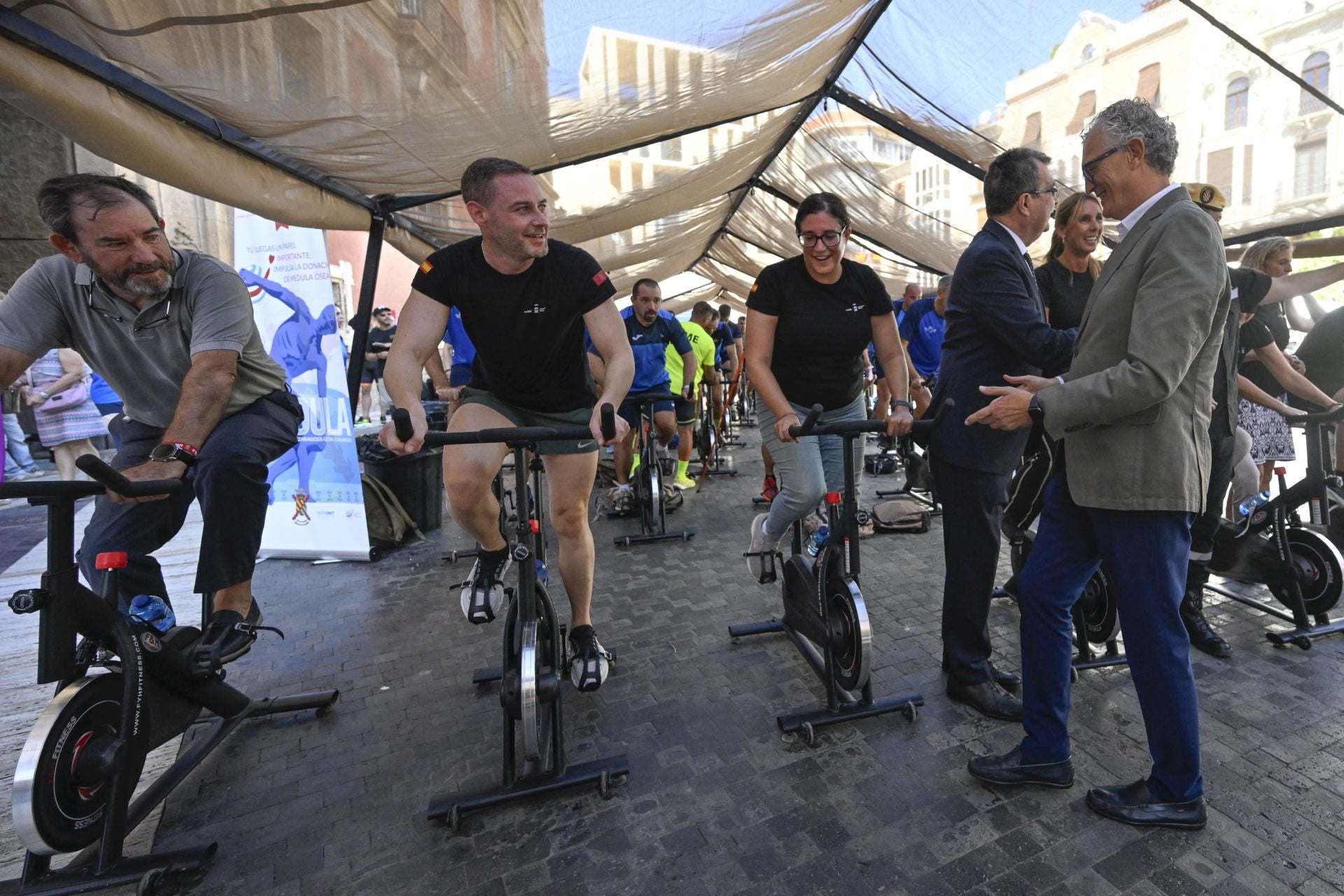 Las imágenes de la campaña &#039;UMEdula&#039; en la Plaza Belluga de Murcia
