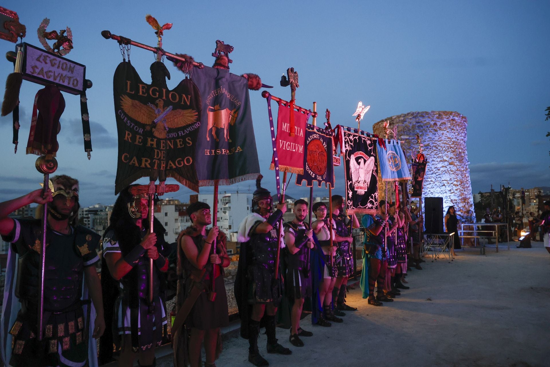 En imágenes, pregón e inicio de las Fiestas de Carthagineses y Romanos