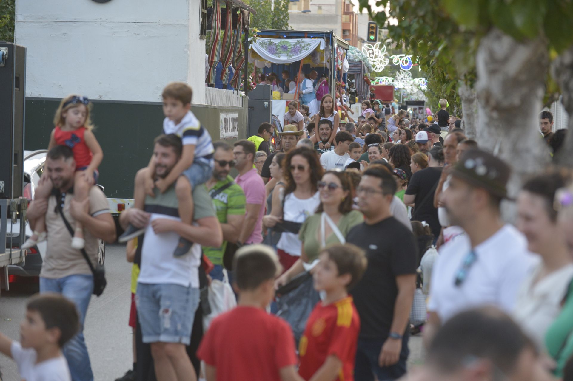 En imágenes, desfile de las carrozas de Molina de Segura