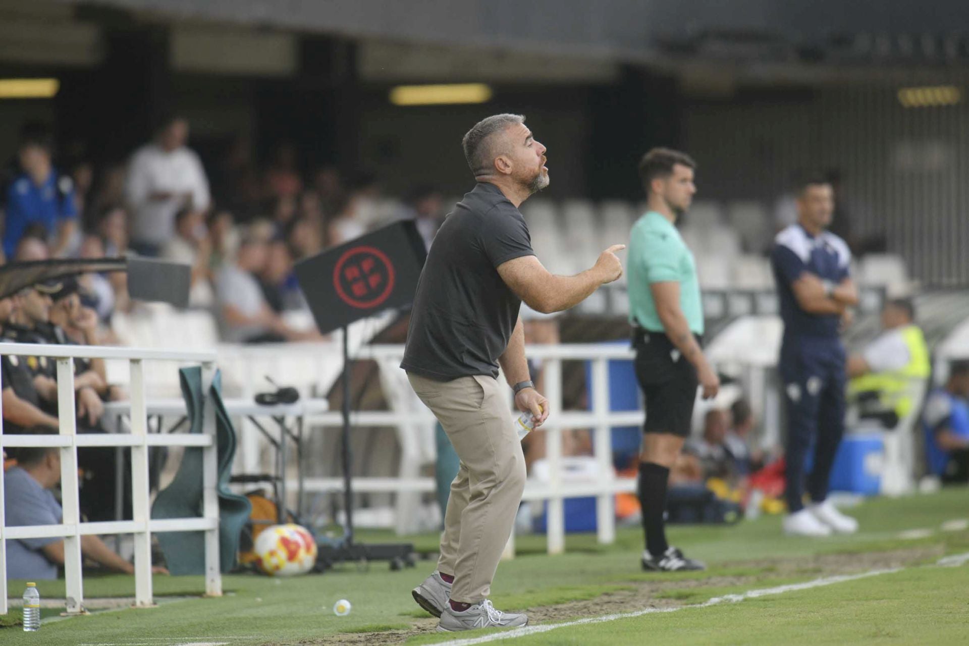 Pablo de Blasis regala la victoria al FC Cartagena en el último minuto, en imágenes