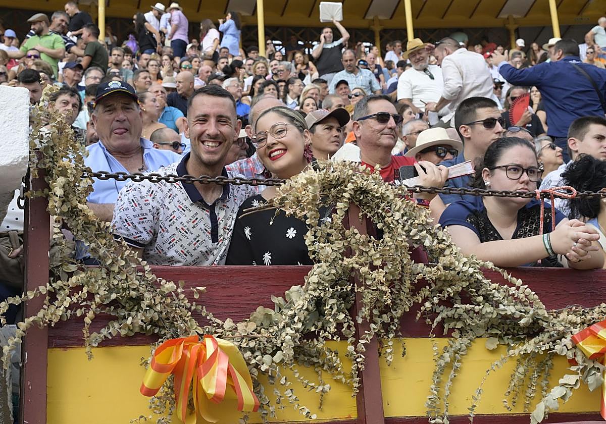 Ambiente de la corrida de rejones, en imágenes
