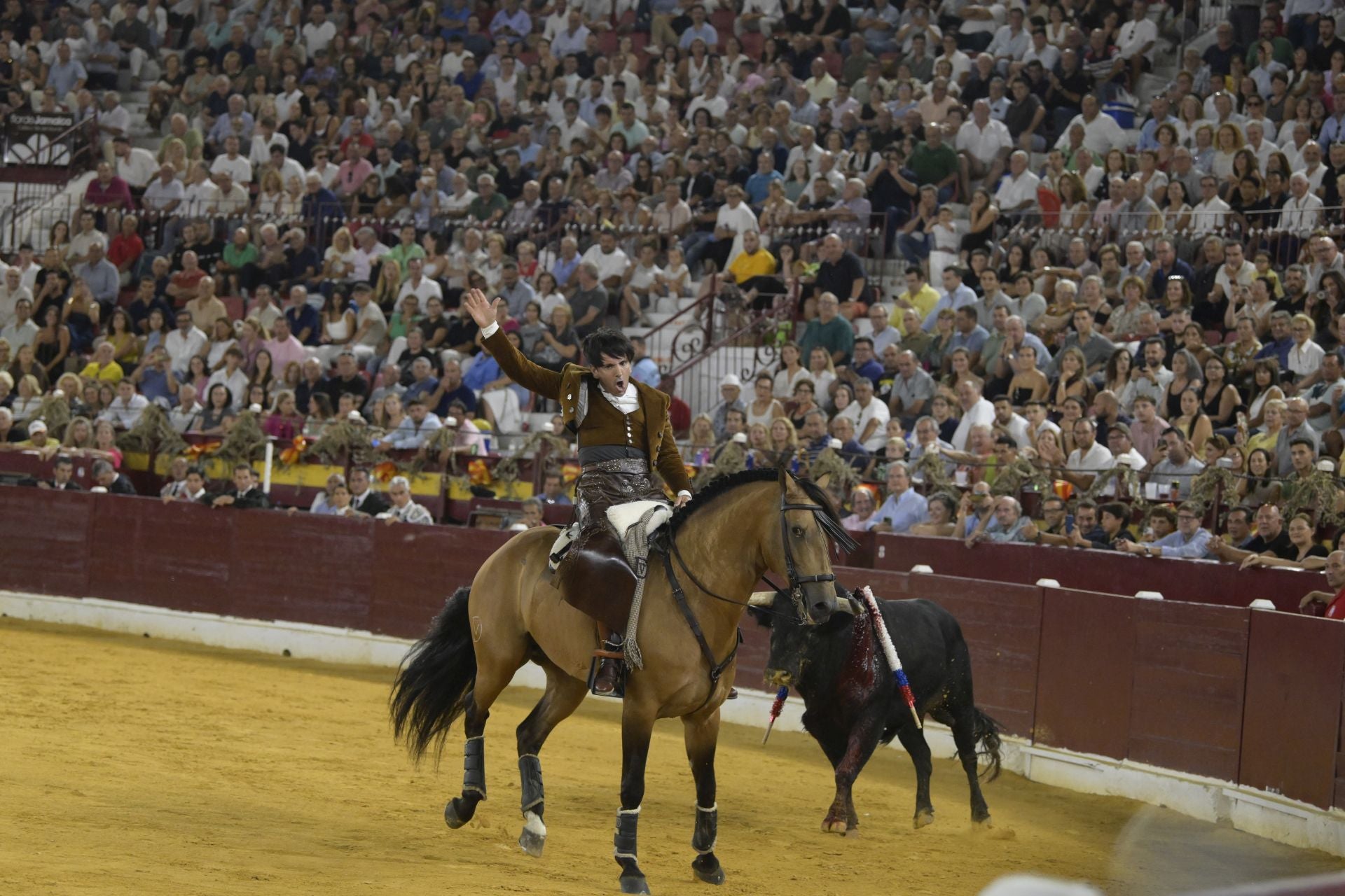 Las imágenes de la corrida de rejones de la Feria de Taurina de Murcia