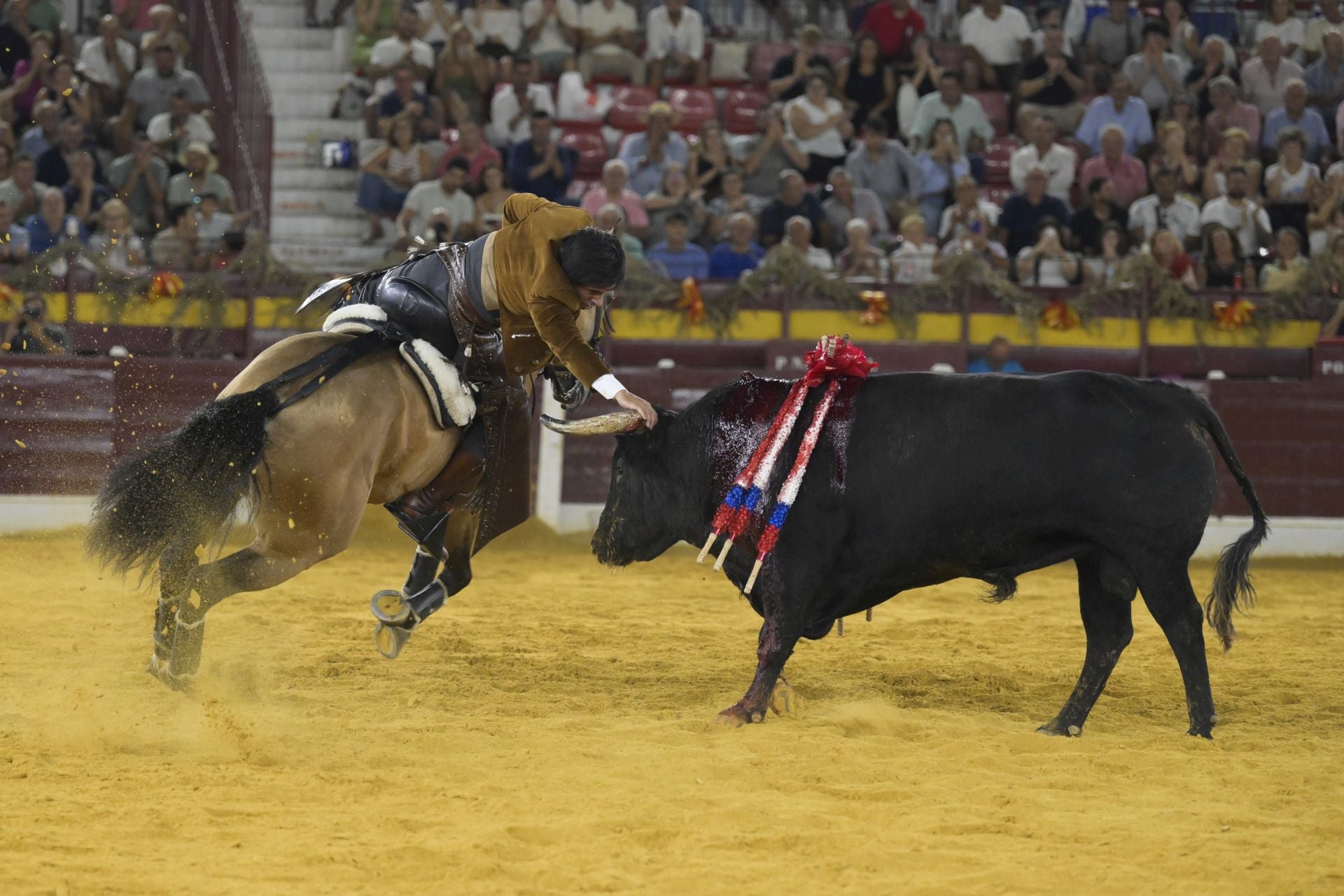 Las imágenes de la corrida de rejones de la Feria de Taurina de Murcia