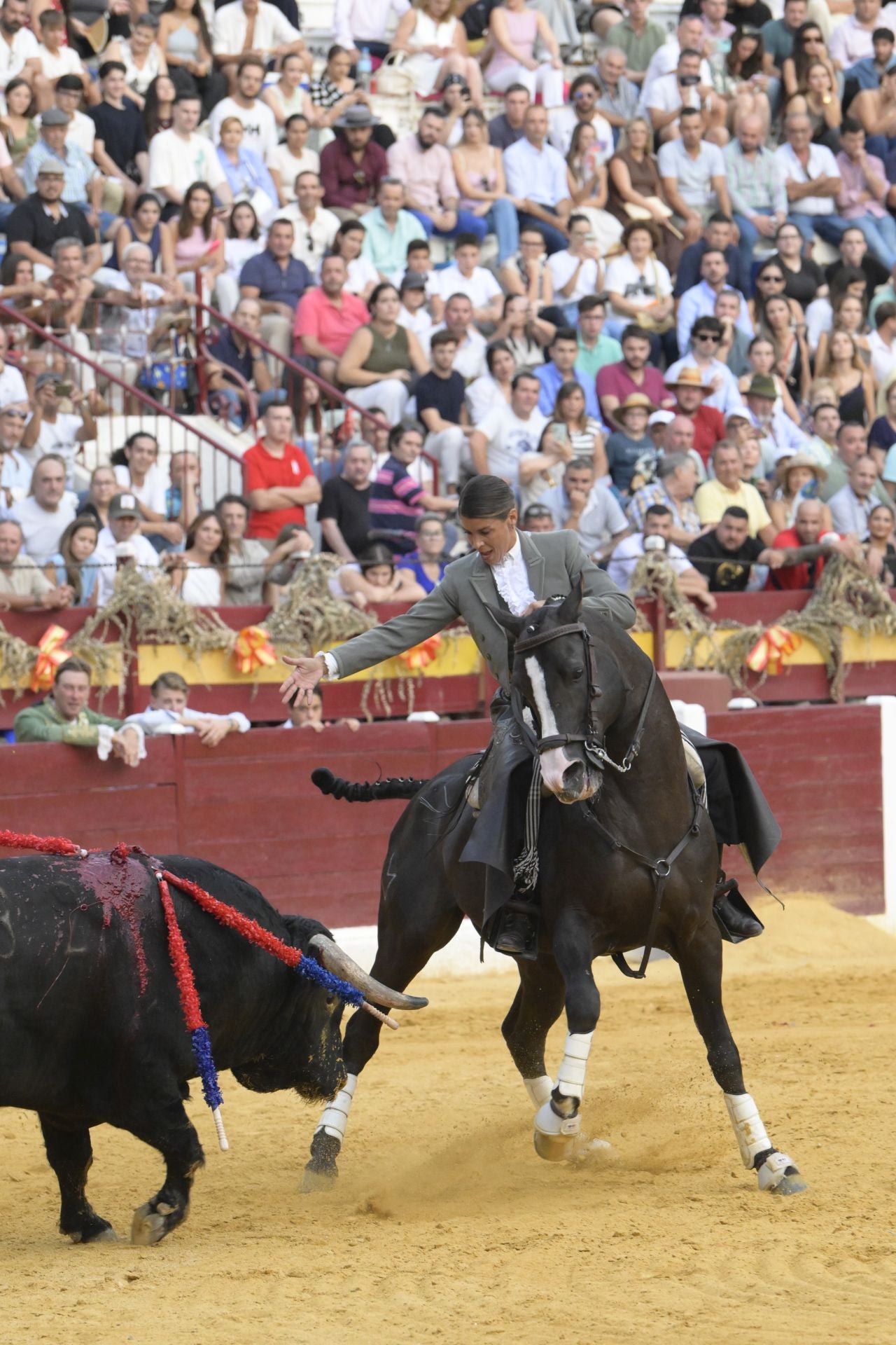 Las imágenes de la corrida de rejones de la Feria de Taurina de Murcia