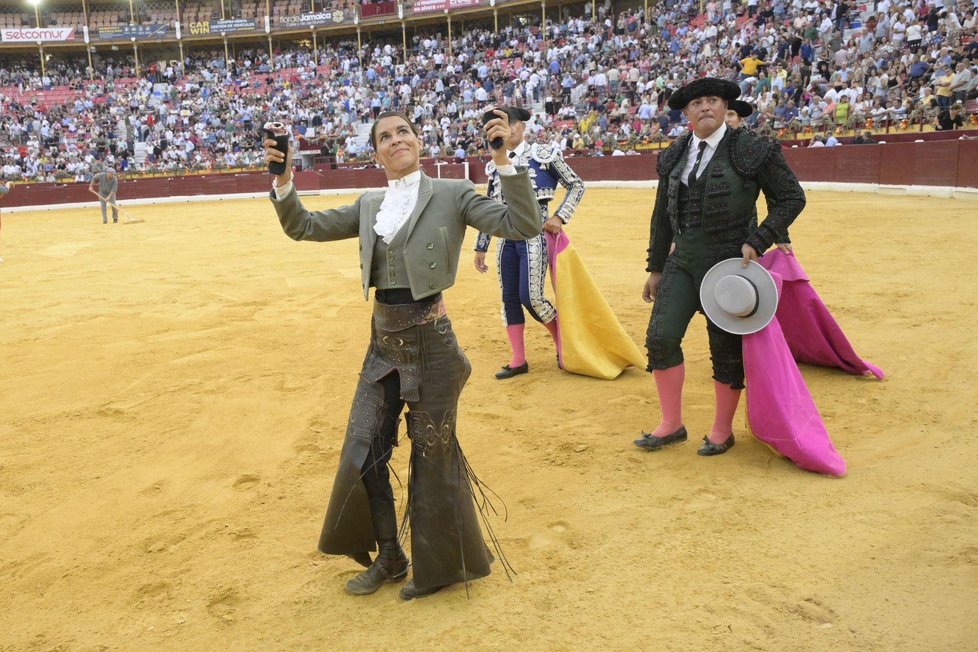 Las imágenes de la corrida de rejones de la Feria de Taurina de Murcia