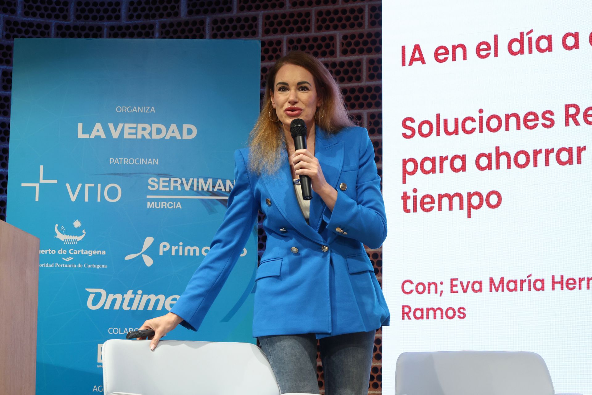En imágenes, la VIII Jornada Sectorial del Transporte de la Región