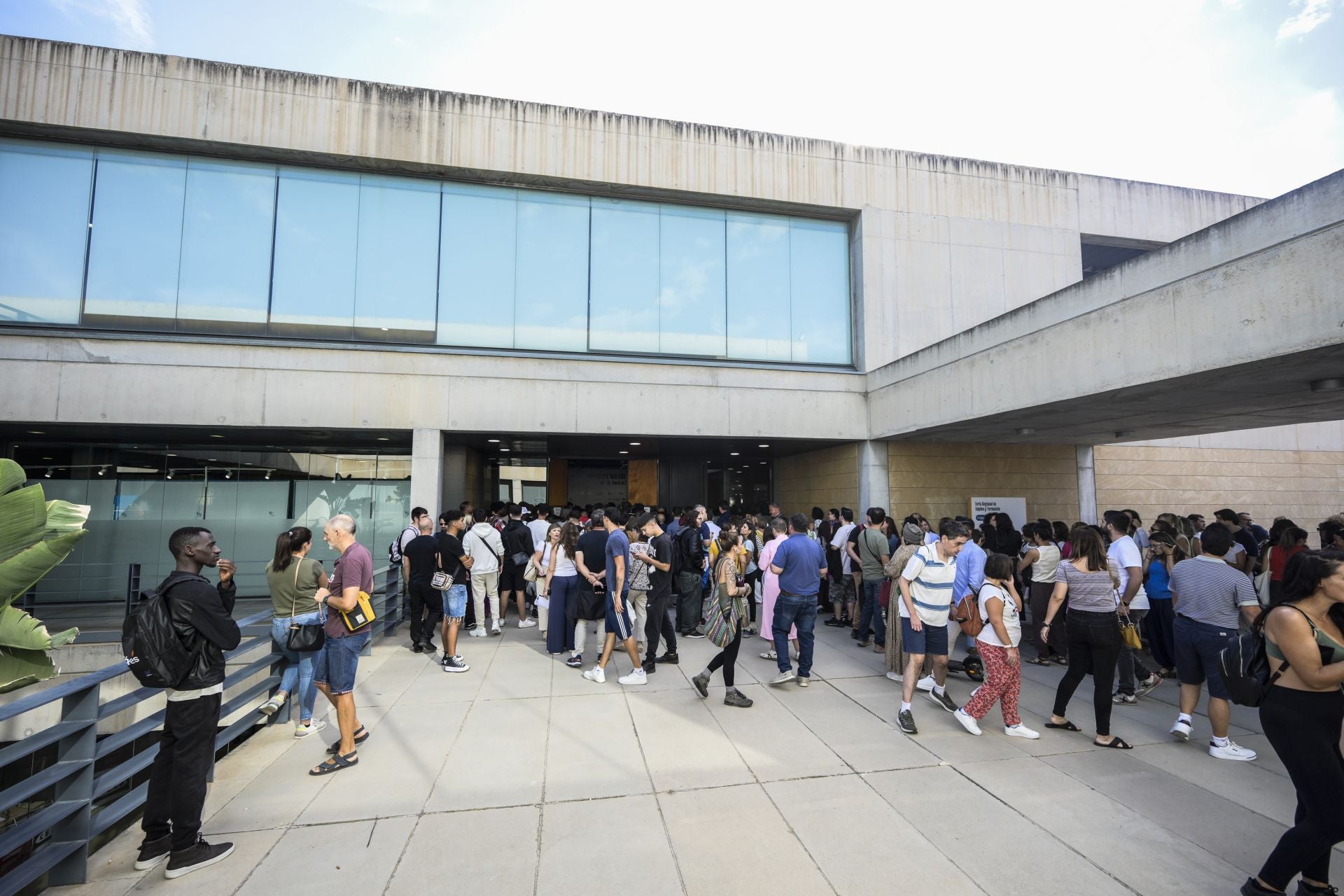 La inauguración de la Feria Regional de Empleo y Formación, en imágenes